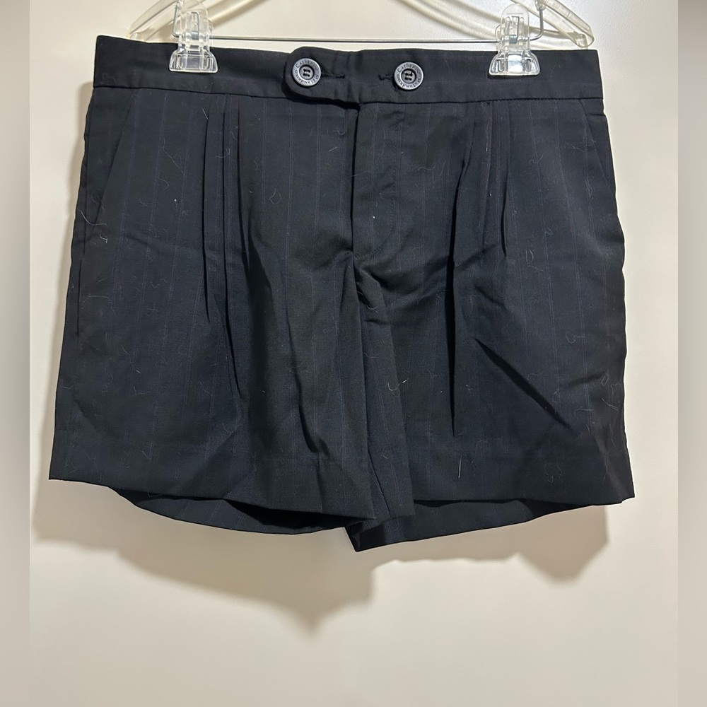 NWOT Catherine Malandrino Beautiful Shorts in Size 12
